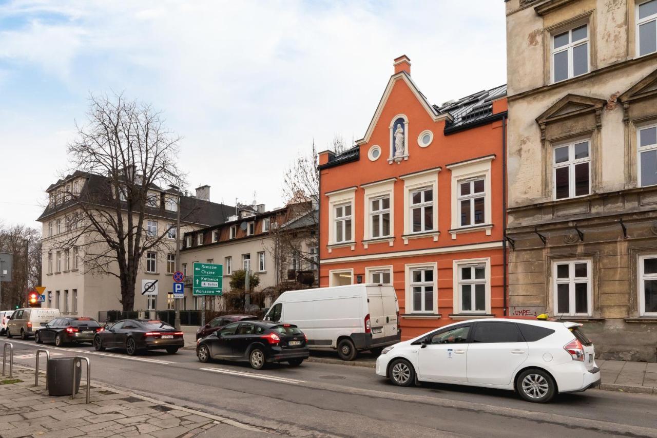 City Studio With Ac Czarnowiejska By Renters Cracovia Esterno foto